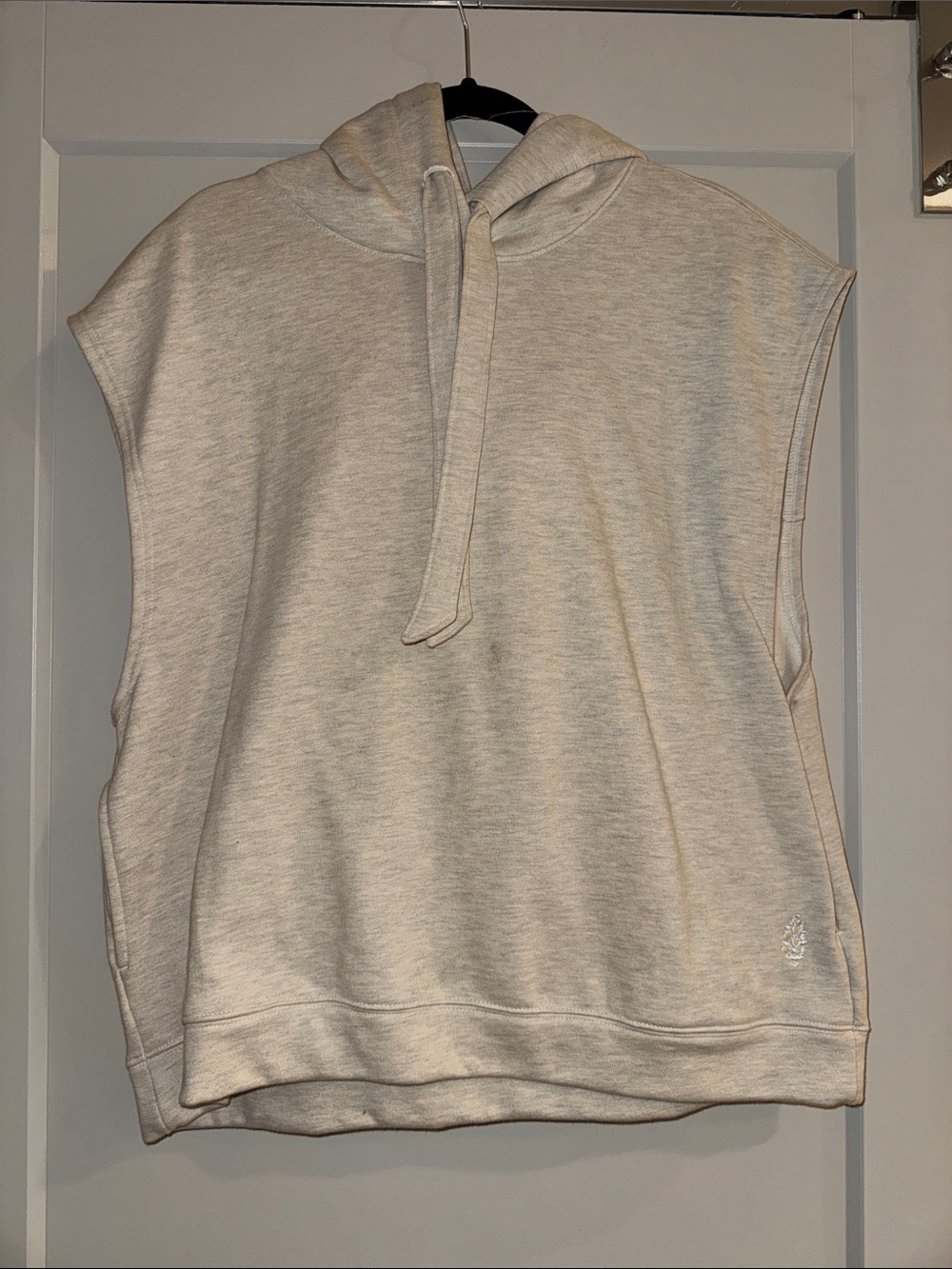 Fp movement Sleeveless hoodie size medium